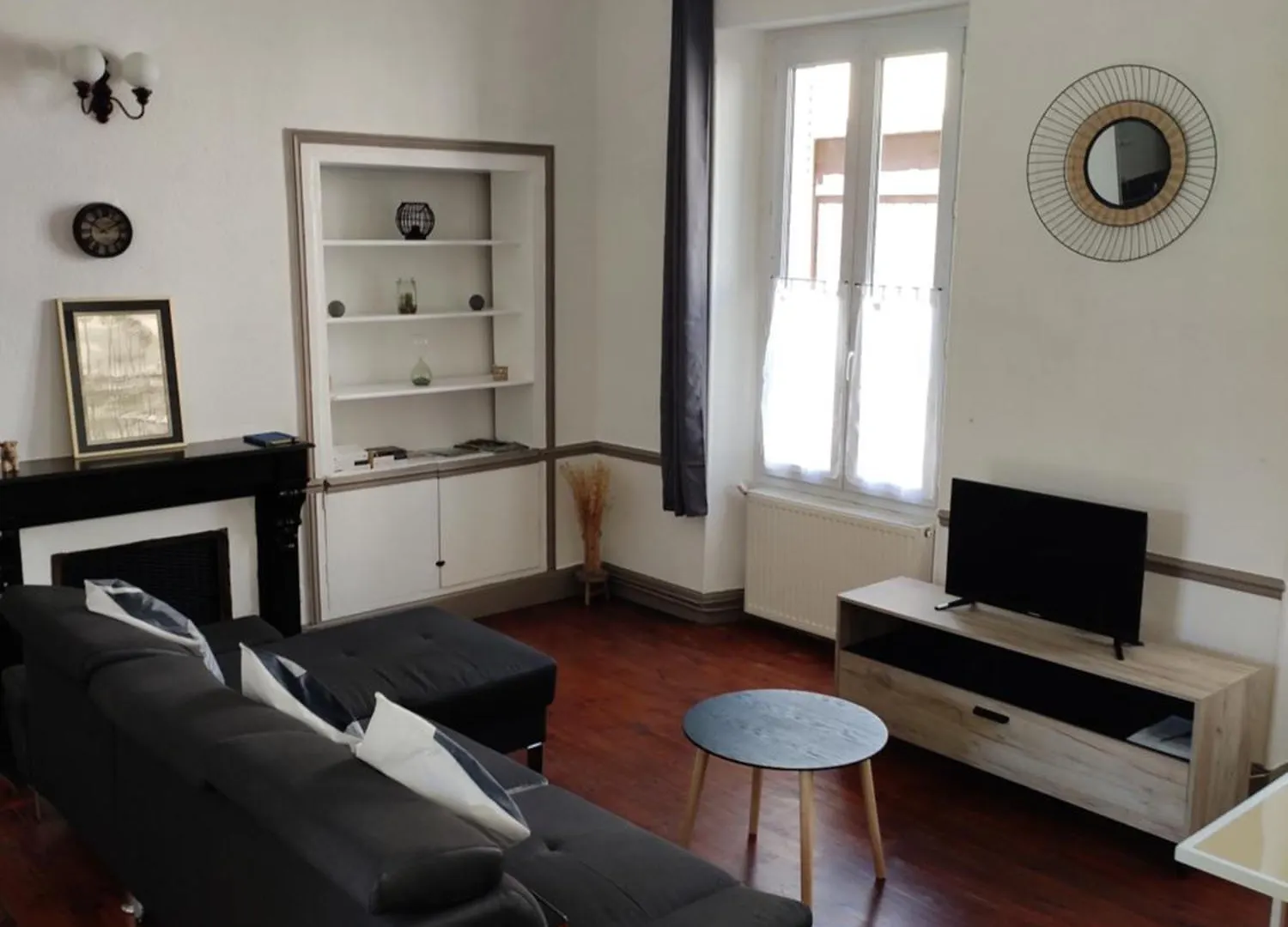 Au Logis Du Summer Brioude Apartment